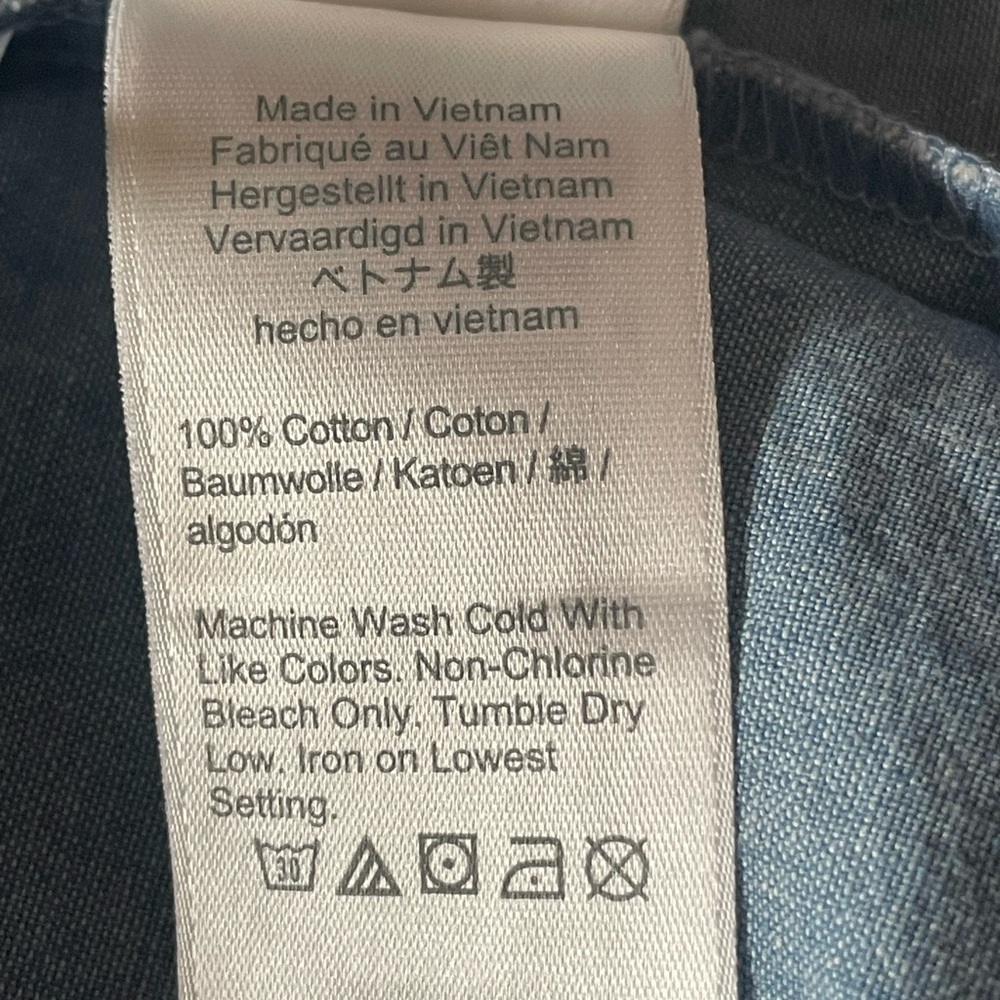 J Crew Chambray top - Picture 6 of 9